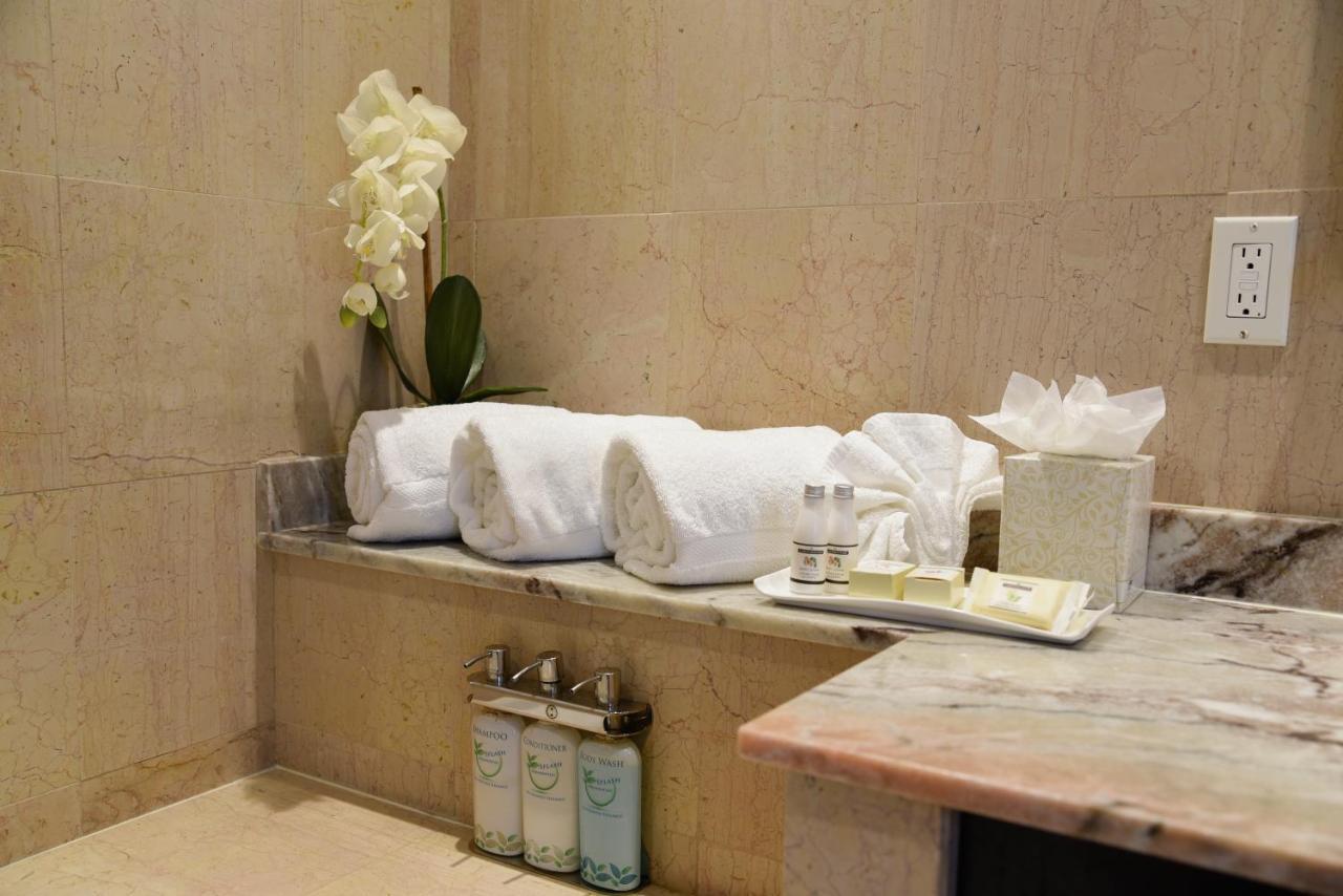Princess Heights Luxury Condo Hotel Oyster Pond Εξωτερικό φωτογραφία