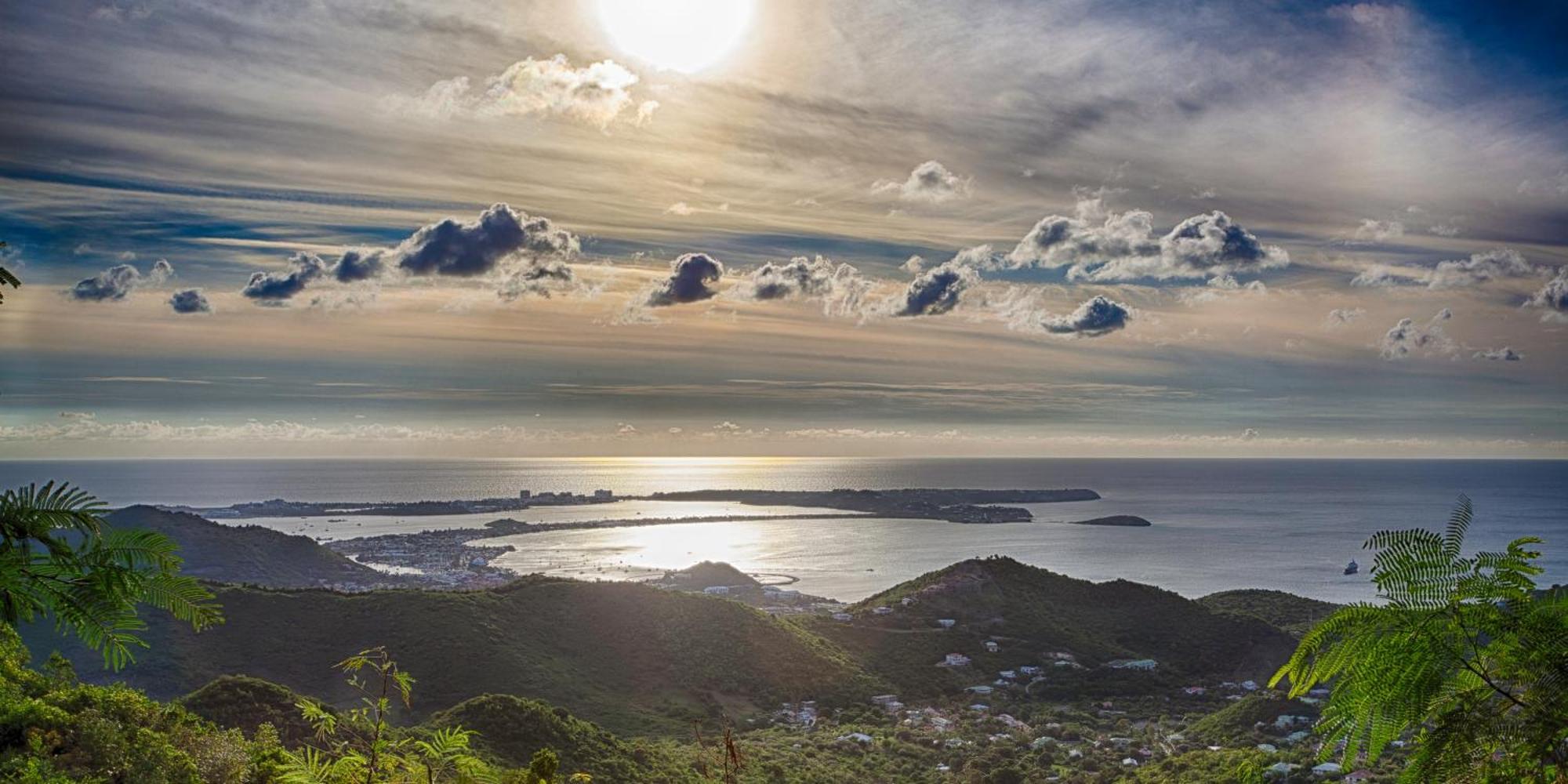 Princess Heights Luxury Condo Hotel Oyster Pond Εξωτερικό φωτογραφία