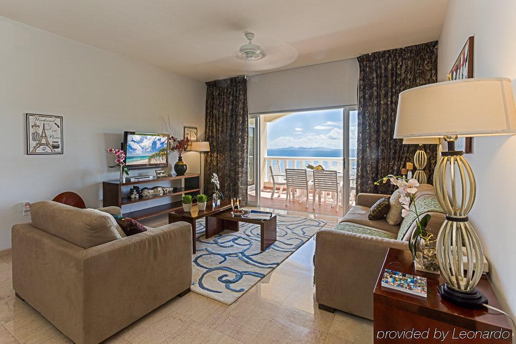 Princess Heights Luxury Condo Hotel Oyster Pond Εξωτερικό φωτογραφία